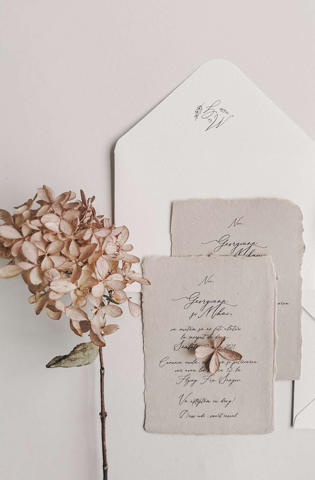 THE MANY WAYS OF PAPER - A DESIGNER SPOTLIGHT: with Bella Carta, Bucharest