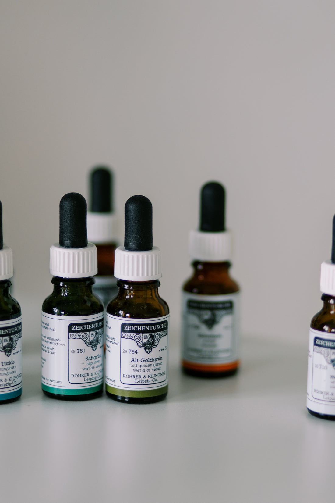 Discover the best ink to use on handmade paper: Rohrer & Klingner ink. Read my review and find out why this ink is not only perfect for handmade paper, but also provides lasting quality for your writing needs.