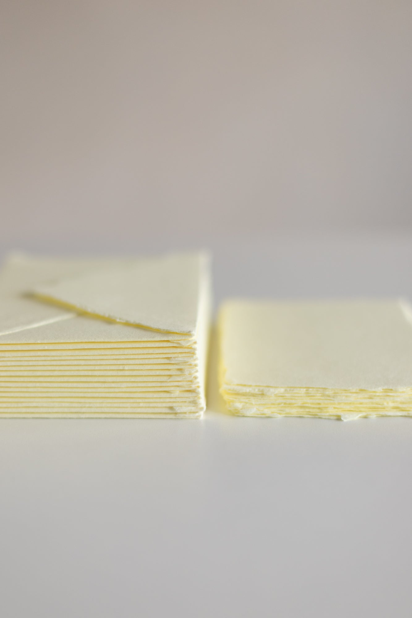 Yellow Sheets and Envelopes Set DIN A6