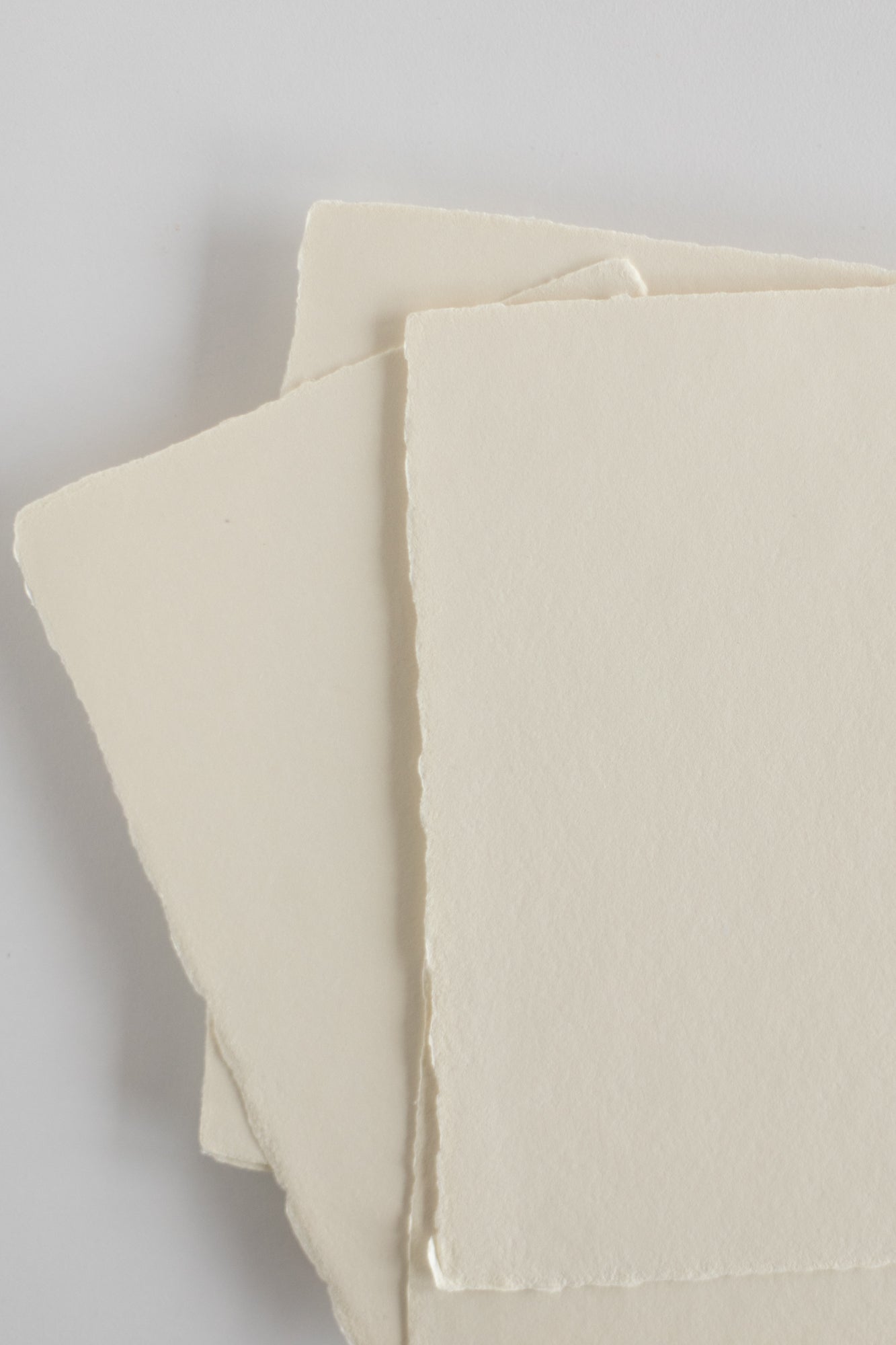 Light Vanilla DIN 4 BAR Envelopes