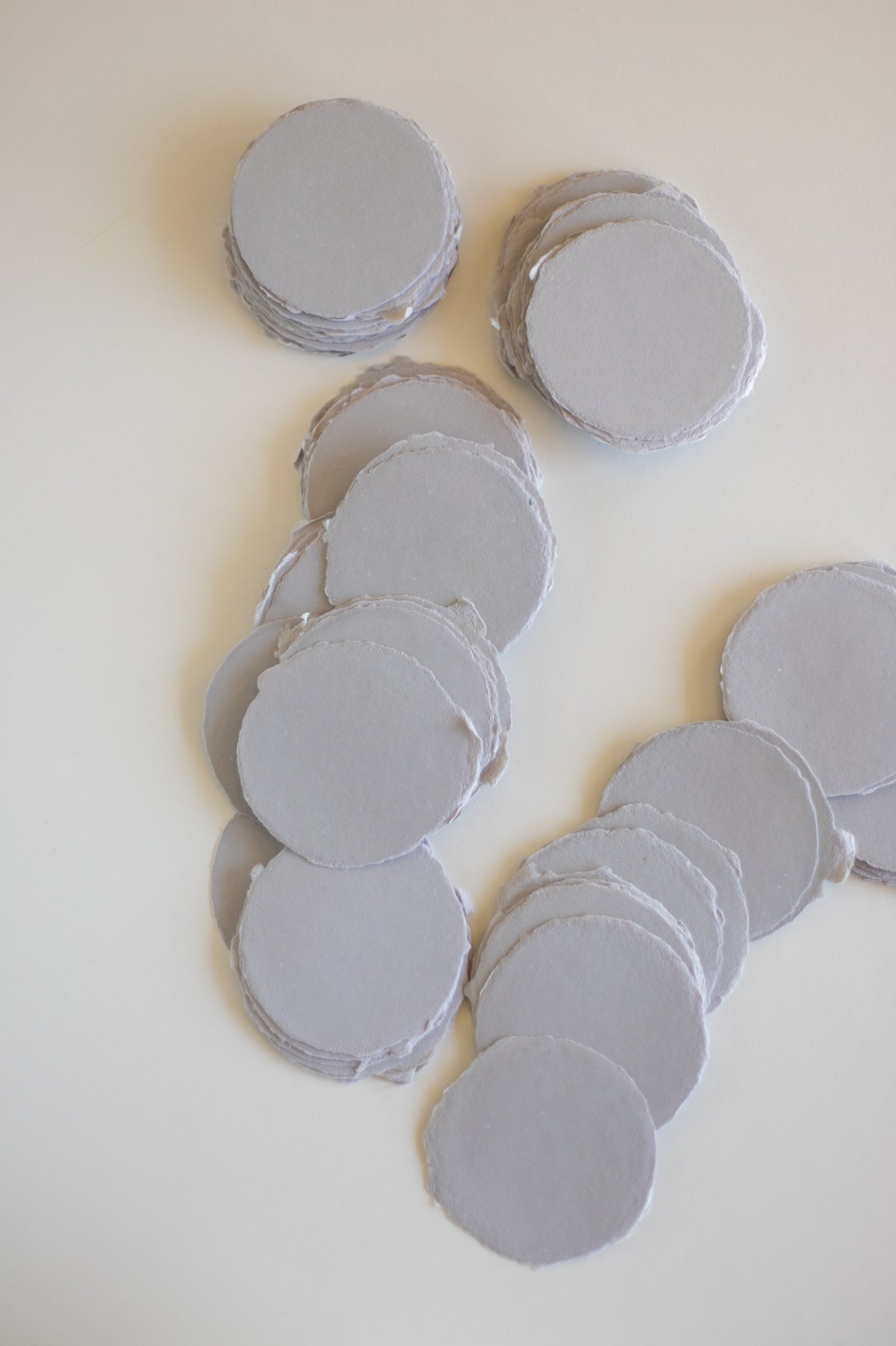 Cool Grey Circle Sheets 8cm