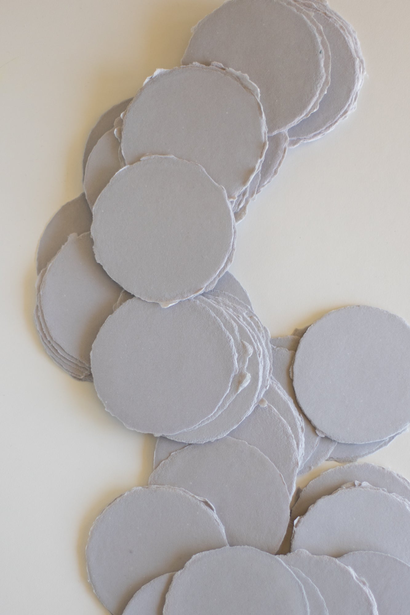 Cool Grey Circle Sheets 8cm