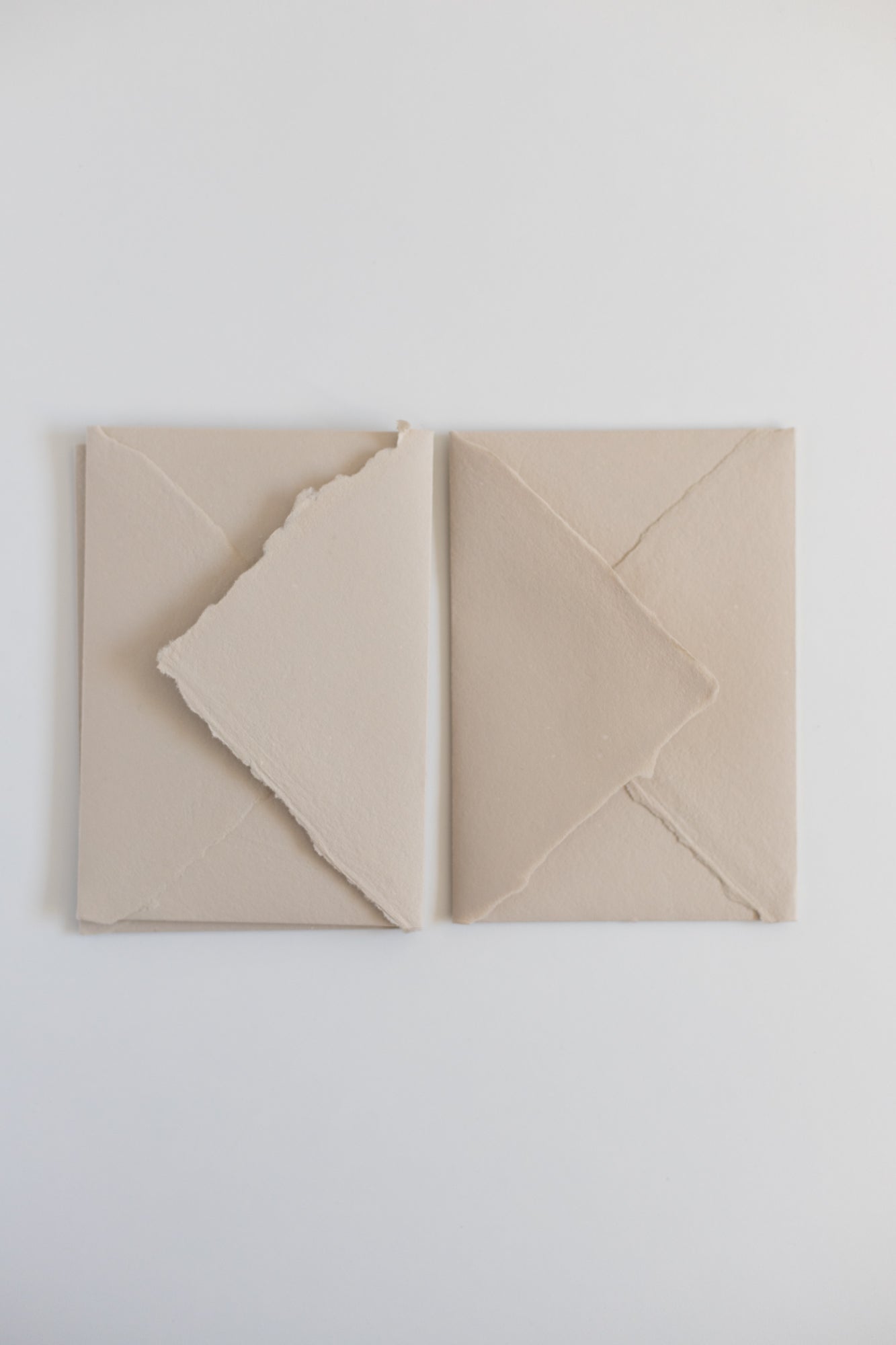 Clay 4 BAR Envelopes