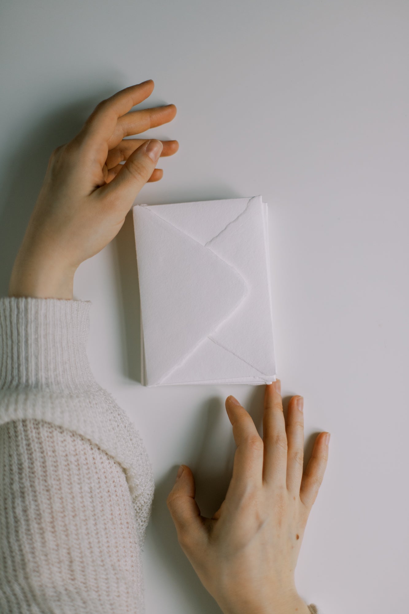 White 4 BAR Envelopes